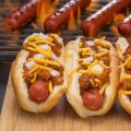 What Condiments and Toppings Does the Hot Dog Stand in Lee County, FL Offer?